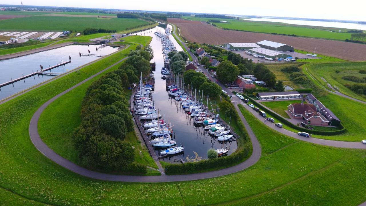 Hansa Watersport & Recreatie Wilhelminadorp Экстерьер фото